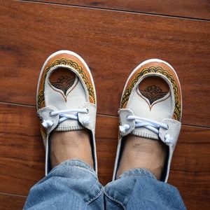 Hand Painted Canvas flats